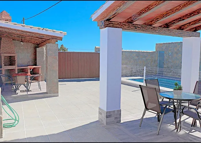 Ermita بيت للعطل كونيل ذي لا فرونتيرا